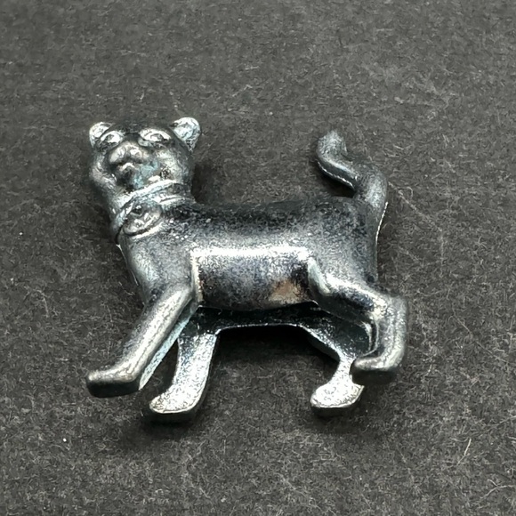 Vintage Monopoly Dollhouse Miniature Cat Replacement Piece - Picture 4 of 11